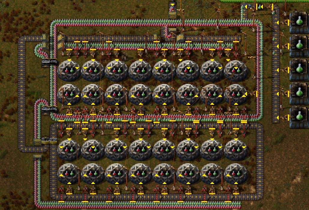 Factorio_32sciencelabs.jpg