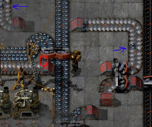 Factorio - Splitter underground belt junction.jpg