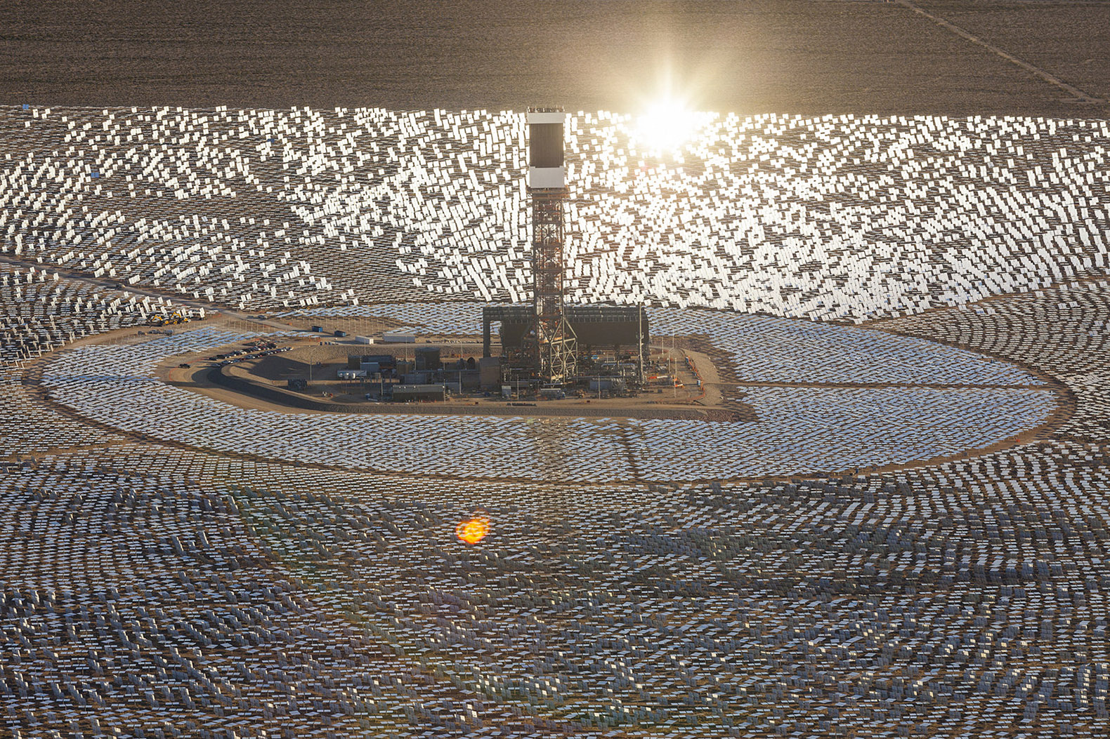 ivanpah-solar-plant01.jpg