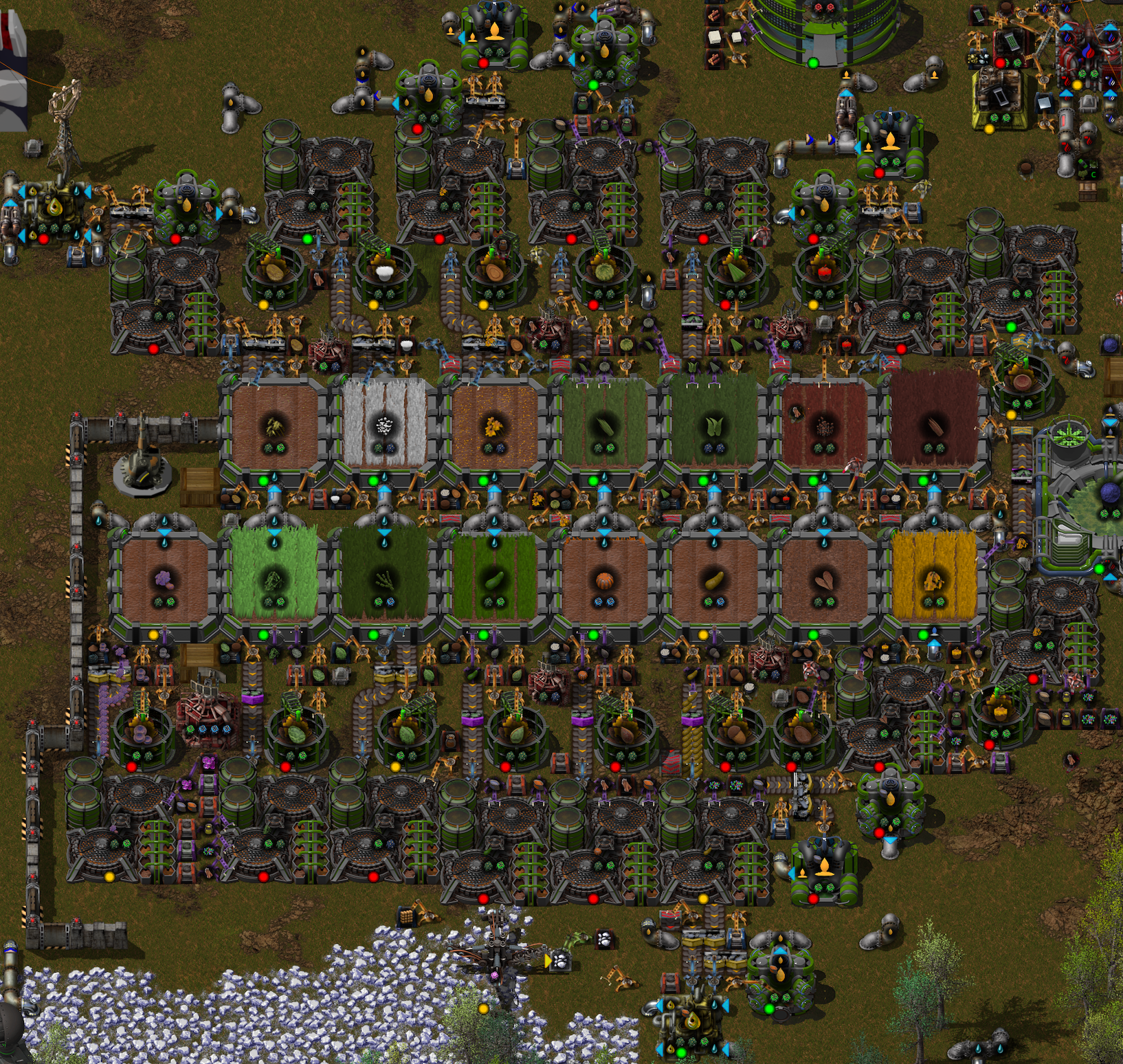 Fully_automated_farming_area-1_of_each_basic_farm-x14_plus_liquid_storage_area.png