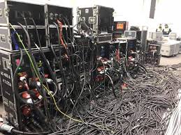 cable_mess.jpg